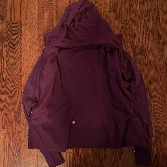 Lululemon Jacket ✨ - Picture 5 of 10